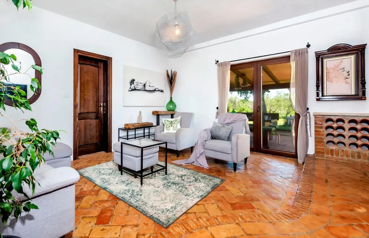 Villa Fauna Near The Town Of Rovinj Croatia