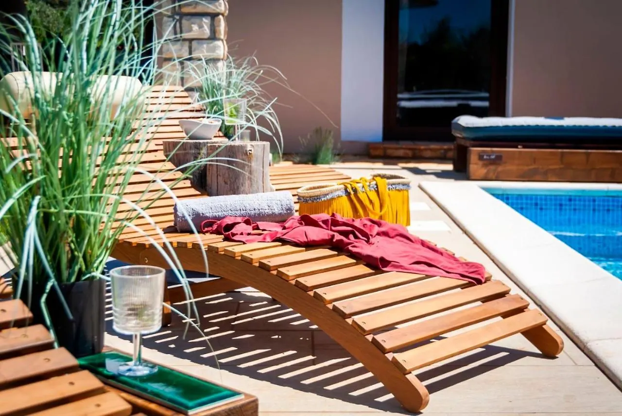 Villa Fauna Near The Town Of Rovinj 0*,  Croatia